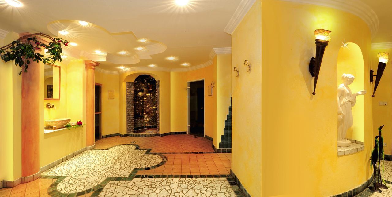 Hotel Floetscherhof Natz-Schabs Kültér fotó